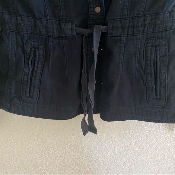 ANTHRO Daughters of Liberation Top Navy Blue Snaps Blazer Size 2 - Picture 2 of 6